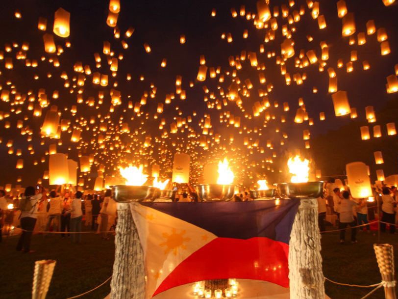Philippines lập kỷ lục thả đèn trời nhiều nhất thế giới