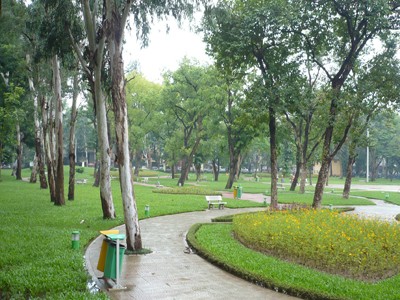 Vụ 'Xẻ thịt' công viên làm bãi đỗ xe: HĐND Hà Nội vào cuộc