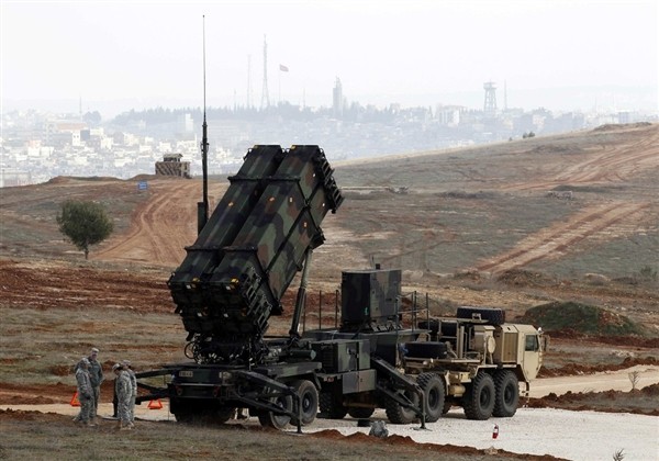 Mỹ tăng quân tới Jordan, viện trợ vũ khí cho đối lập Syria