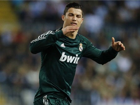 Ronaldo muốn trở lại 'mái nhà xưa'
