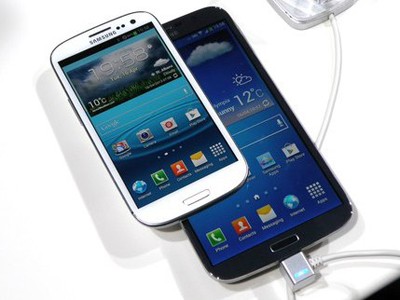 Smartphone 'khổng lồ' Galaxy Mega giá khoảng 500 USD