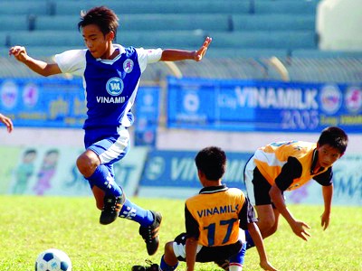 Giải bóng đá thiếu niên nằm trong hệ thống thi đấu quốc gia