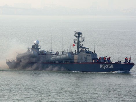 Lộ diện tàu cao tốc tên lửa 'Ong bắp cày' bảo vệ biển Việt Nam
