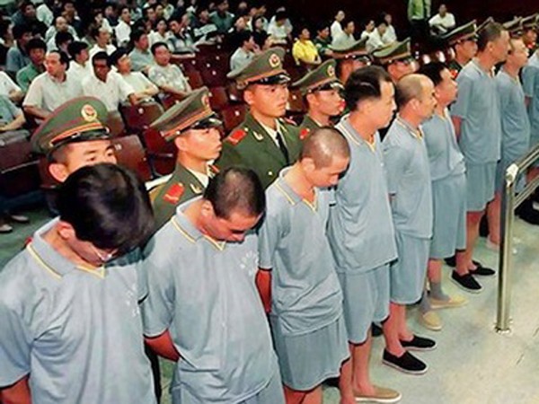 Các quan tham Trung Quốc trong một phiên toà xử tham nhũng tại tỉnh Phúc Kiến