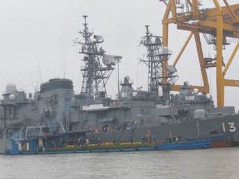 Ba chiến hạm Nhật cập cảng Hải Phòng