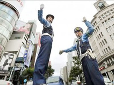 Tokyo diễn tập chống động đất