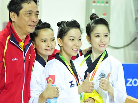 Ba mỹ nhân Taekwondo giành HCV