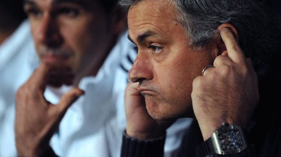 Real Madrid thua trận, Mourinho không sợ mất việc
