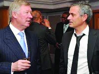 Sir Alex ủng hộ Mourinho kế vị