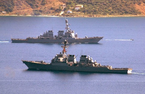 Tàu Hải quân Iran lần đầu băng qua eo biển Malacca