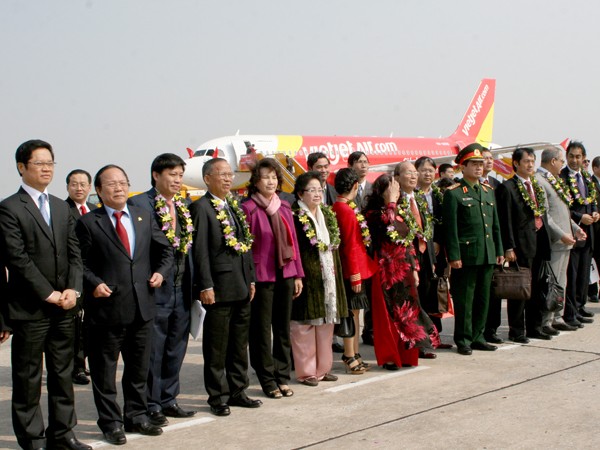 Những hành khách trên chuyến bay đầu tiên của VietJetAir