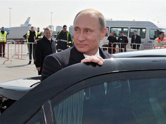 Tổng thống Nga Putin sắp dùng trực thăng đi làm