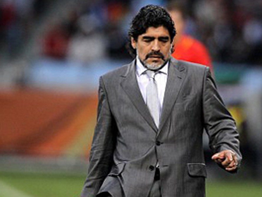 Maradona vẫn được tín nhiệm