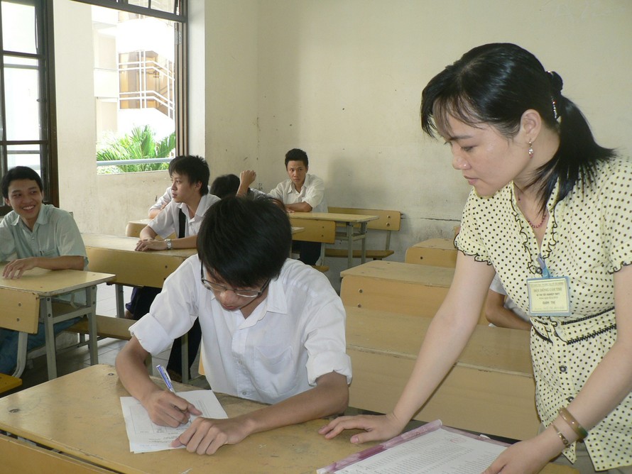Thí sinh Đà Nẵng kiểm tra thông tin trước kỳ thi tốt nghiệp THPT