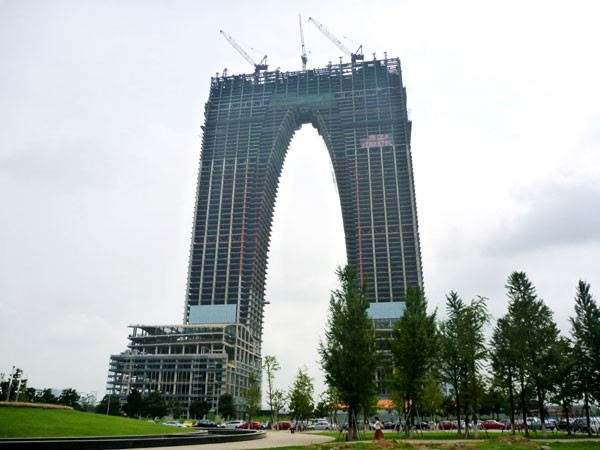 Công trình kiến trúc hình "chiếc quần lót dài" tại Tô Châu, Trung Quốc đang bị cư dân mạng chỉ trích