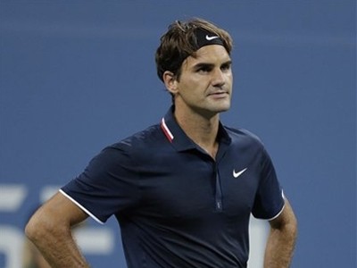 Federer thua sốc, Roddick chia tay sự nghiệp