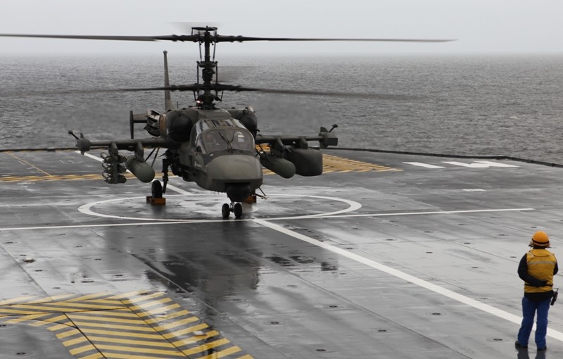Nga tính trang bị thêm trực thăng cho tàu Mistral?