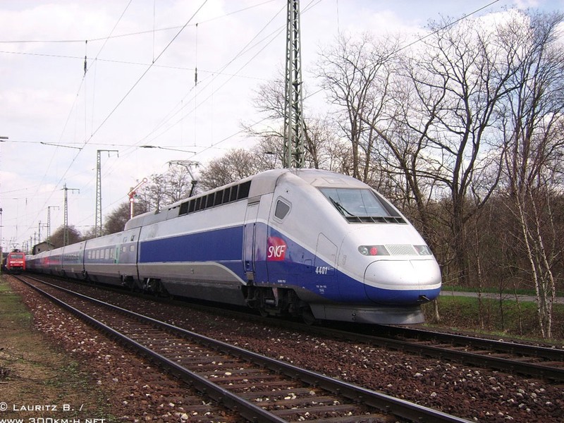 Tàu cao tốc TGV của Pháp