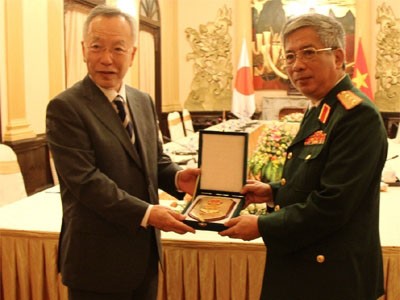 Việt - Nhật lần đầu đối thoại chiến lược quốc phòng