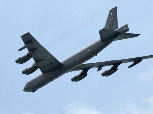 Mỹ điều pháo đài bay B-52 răn đe Triều Tiên
