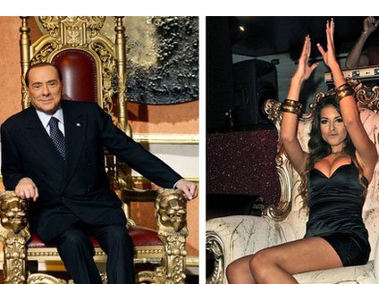 Cựu Thủ tướng Ý Silvio Berlusconi (trái) và vũ nữ thoát y Karima El Mahroug