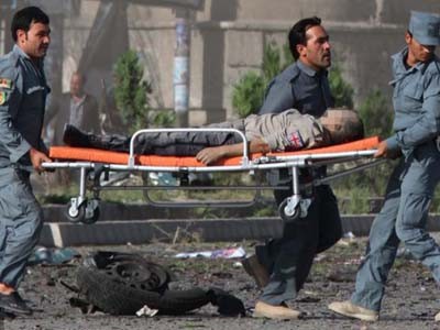 Tấn công đẫm máu tại Afghanistan, mười người chết