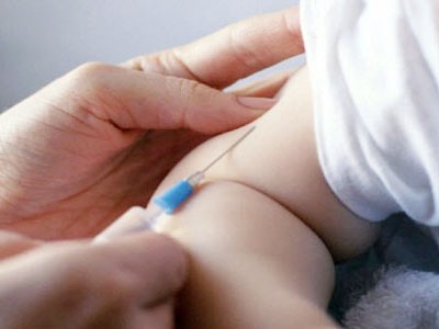 TPHCM: Hơn 72.000 trẻ sẽ được tiêm vắc xin Quinvaxem
