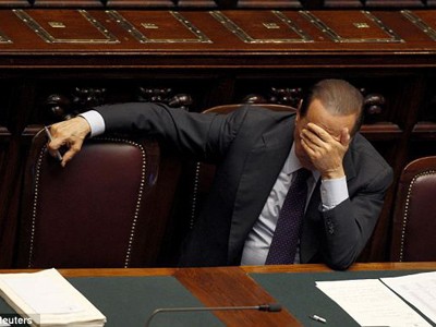 Hơn 100 chính khách Italia có thể ngồi tù vì tham nhũng