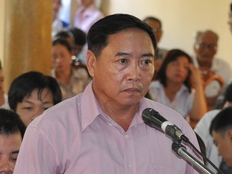 Hai cựu phó chủ tịch TP Long Xuyên hầu tòa