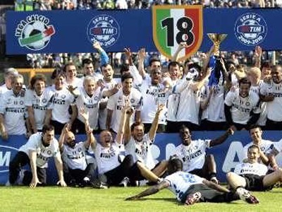 Inter bảo vệ thành công ngôi vô địch Serie A
