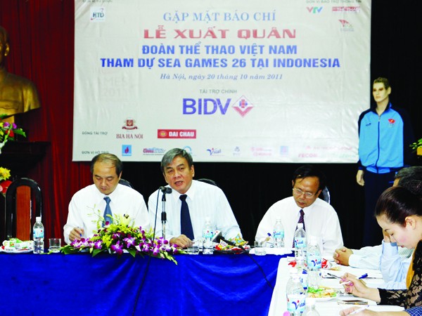 Trưởng đoàn TTVN Lâm Quang Thành muốn U23 VN phải giành HCV SEA Games 26. Ảnh: H.O