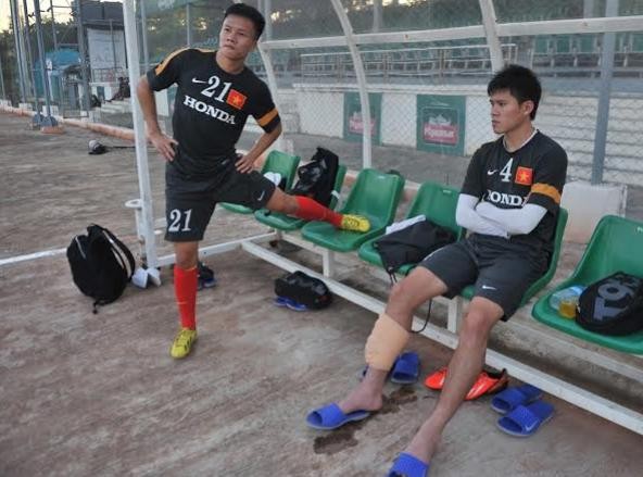 U23 Việt Nam loại Thanh Hào và Tuấn Linh