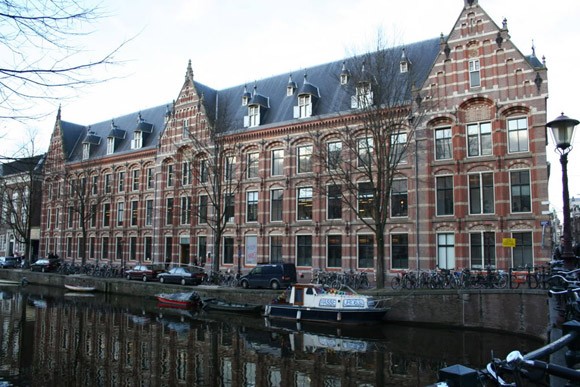 Đại học Amsterdam ở Hà Lan