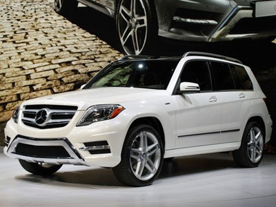 Mercedes ra mắt GLK, dầu động cơ và nước hoa