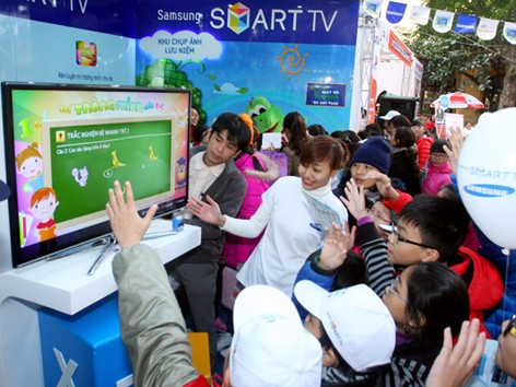 Em giỏi toán với Samsung Smart TV