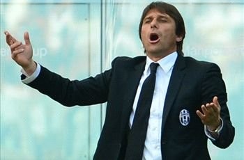 Conte nhận diện 6 "anh chị" tại Serie A