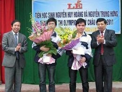 Việt Nam giành hai HCĐ giải Olympic Vật lý Châu Á