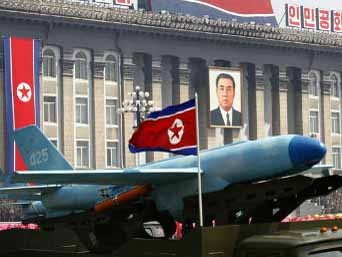 Triều Tiên sở hữu 48 vũ khí hạt nhân vào năm 2015