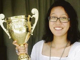 Cô gái 16 tuổi dành Giải thưởng Xanh