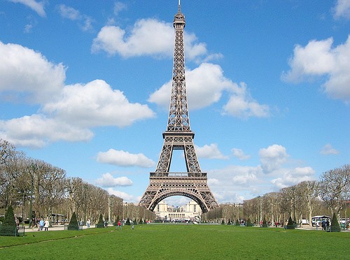 Paris – Thành phố lý tưởng hàng đầu cho du học sinh