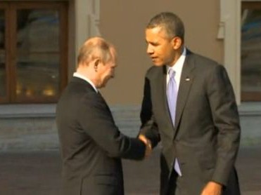Tổng thống Nga Putin bắt tay chào mừng Tổng thống Mỹ Obama