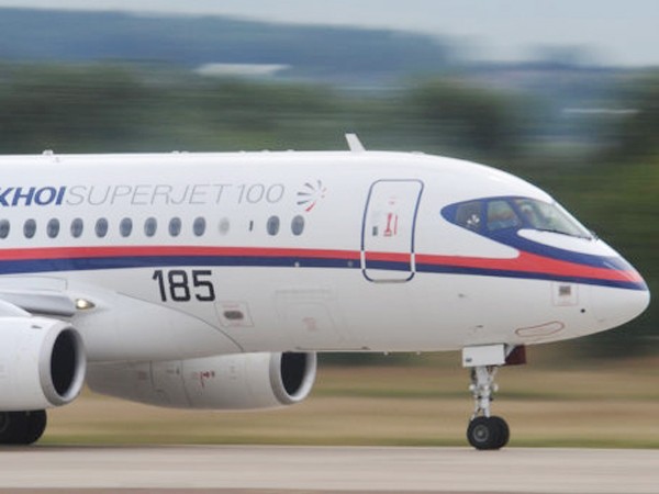 Máy bay chở khách Sukhoi Superjet-100 Ảnh: Ria-Novosti