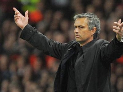 Trận đấu 'sinh tử' của Mourinho