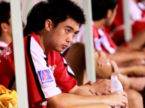 Lee Nguyễn khiến các đại gia V-League "vỡ mộng"