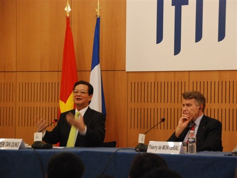 Quan hệ đối tác chiến lược Việt Nam - Pháp cần phát triển hài hòa