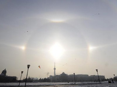 Xuất hiện bốn mặt trời ở Trung Quốc