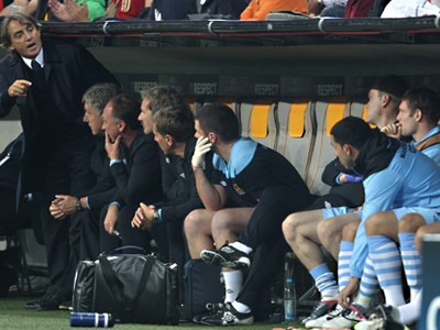 Mancini yêu cầu nhưng Tevez từ chối vào sân