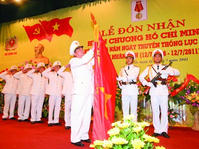 Lực lượng an ninh nhận Huân chương Hồ Chí Minh