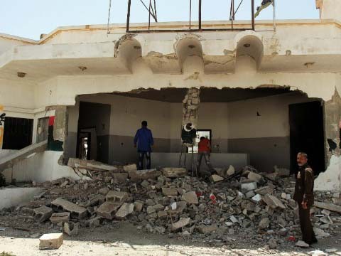 Một khu vực thuộc Bộ Quốc phòng Libya bị đánh bom