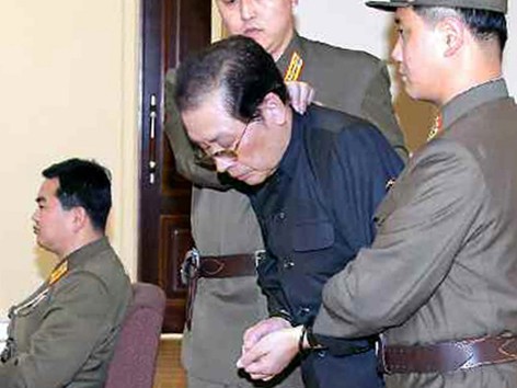 Thêm 7 quan chức bị xử tử cùng chú ông Kim Jong Un